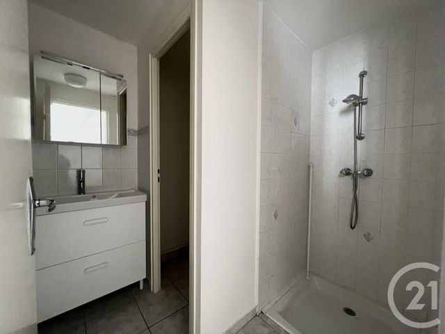 Appartement F1 à louer - 1 pièce - 21.0 m2 - BELFORT - 90 - FRANCHE-COMTE - Century 21 Agence Du Théâtre