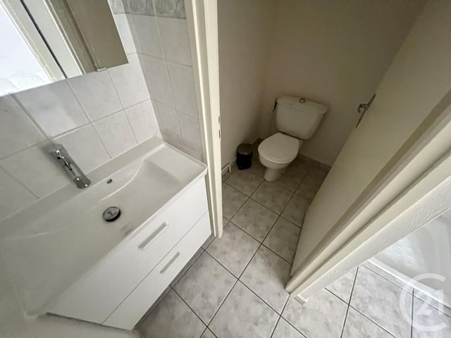 Appartement F1 à louer - 1 pièce - 21.0 m2 - BELFORT - 90 - FRANCHE-COMTE - Century 21 Agence Du Théâtre