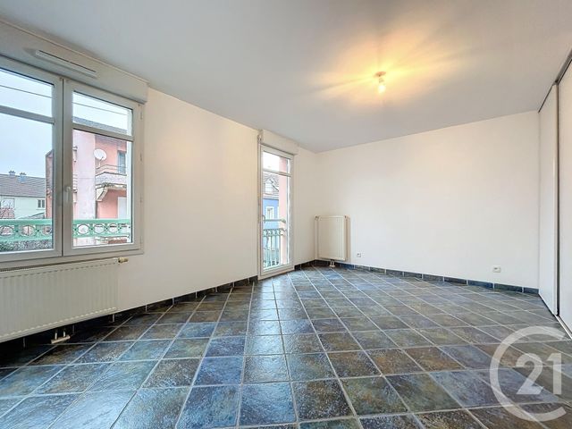 Appartement F4 à louer - 4 pièces - 83.0 m2 - BELFORT - 90 - FRANCHE-COMTE - Century 21 Agence Du Théâtre