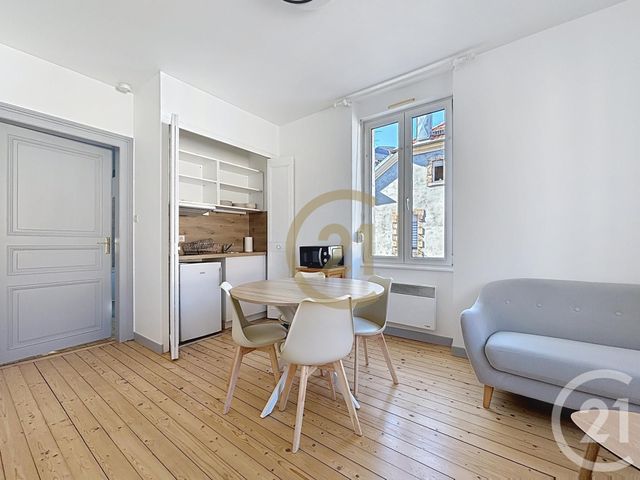 Appartement F2 à louer - 2 pièces - 30.0 m2 - BELFORT - 90 - FRANCHE-COMTE - Century 21 Agence Du Théâtre
