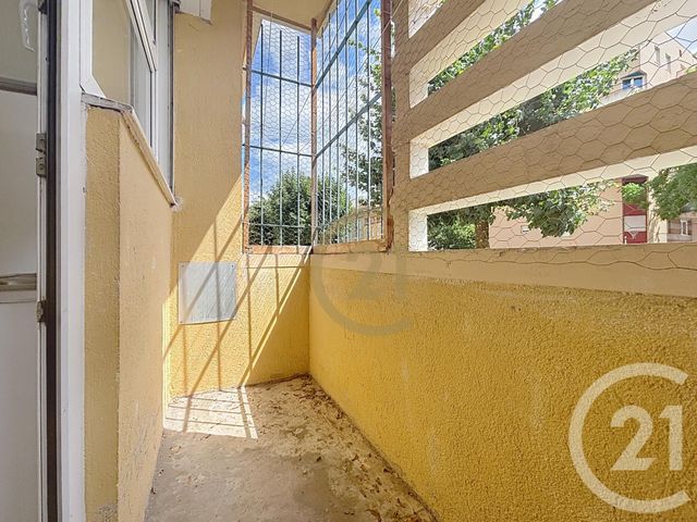 Appartement F2 à louer - 2 pièces - 41.0 m2 - BELFORT - 90 - FRANCHE-COMTE - Century 21 Agence Du Théâtre