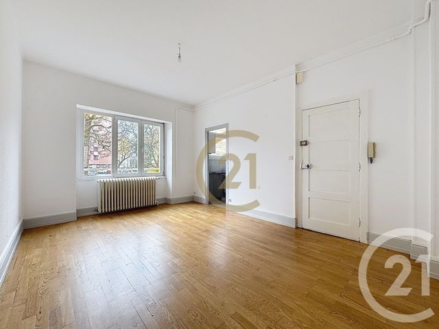 Appartement F2 à louer - 2 pièces - 41.0 m2 - BELFORT - 90 - FRANCHE-COMTE - Century 21 Agence Du Théâtre