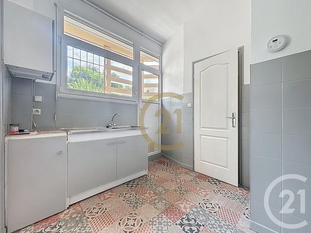 Appartement F2 à louer - 2 pièces - 41.0 m2 - BELFORT - 90 - FRANCHE-COMTE - Century 21 Agence Du Théâtre