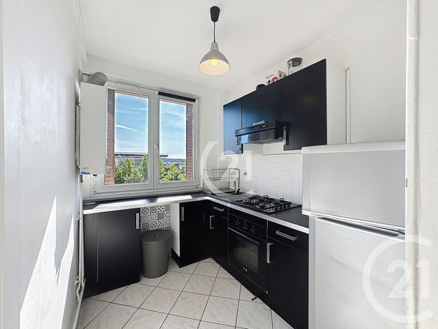 Appartement T3 à vendre - 3 pièces - 48.79 m2 - BELFORT - 90 - FRANCHE-COMTE - Century 21 Agence Du Théâtre