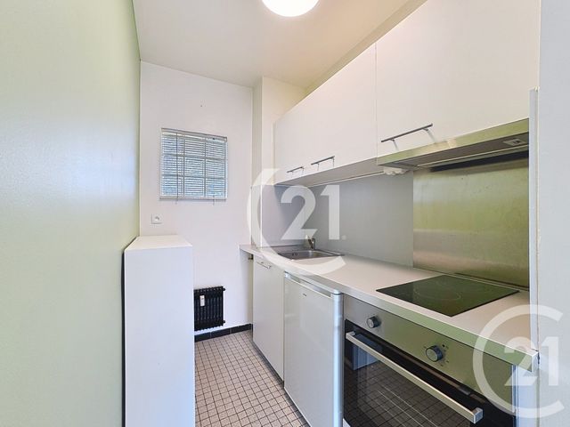Appartement T1 à louer - 1 pièce - 33.84 m2 - BELFORT - 90 - FRANCHE-COMTE - Century 21 Agence Du Théâtre
