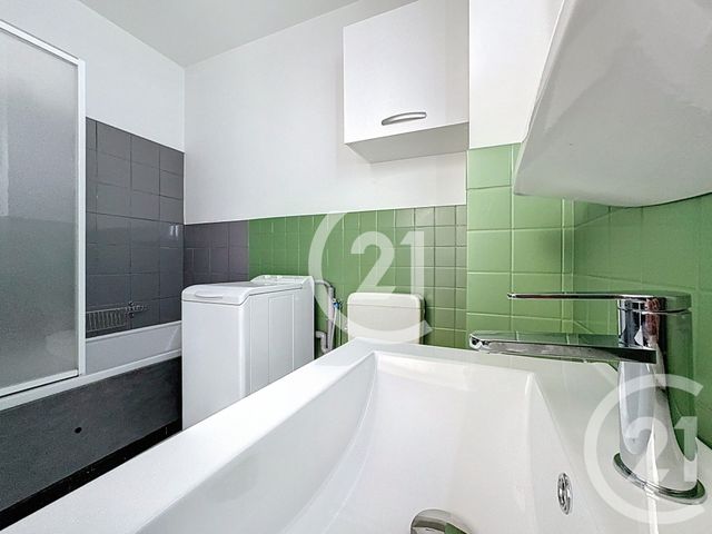 Appartement T1 à louer - 1 pièce - 33.84 m2 - BELFORT - 90 - FRANCHE-COMTE - Century 21 Agence Du Théâtre