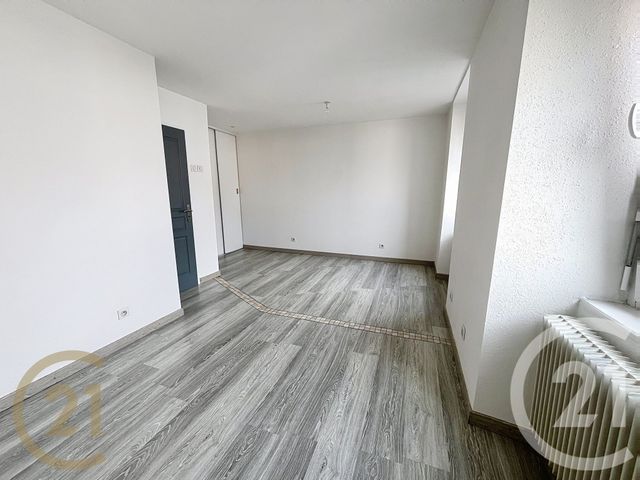 Afficher la photo en grand Appartement F2 à vendre - 2 pièces - 47.37 m2 - VALDOIE - 90 - FRANCHE-COMTE - Century 21 Agence Du Théâtre