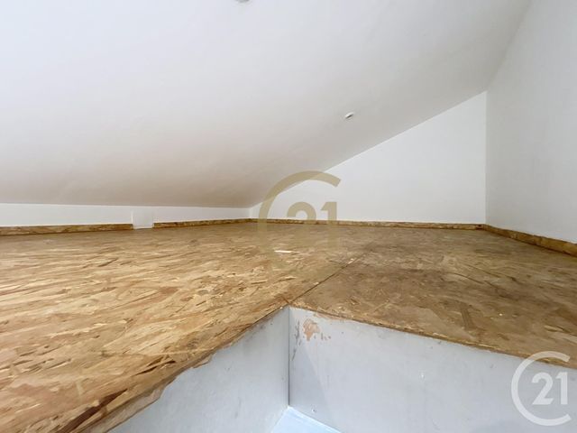 Appartement F1 à louer - 1 pièce - 17.2 m2 - DANJOUTIN - 90 - FRANCHE-COMTE - Century 21 Agence Du Théâtre