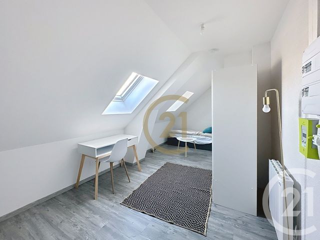 Appartement F1 à louer - 1 pièce - 15.1 m2 - BELFORT - 90 - FRANCHE-COMTE - Century 21 Agence Du Théâtre