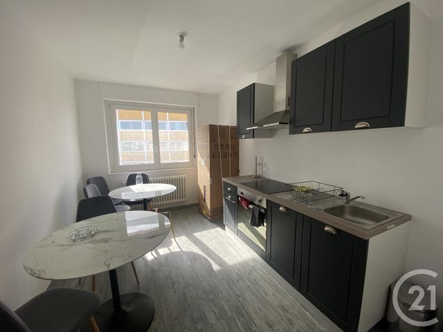 Appartement Chambre à louer - 1 pièce - 11.2 m2 - BELFORT - 90 - FRANCHE-COMTE - Century 21 Agence Du Théâtre