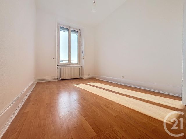 Appartement F2 bis à louer - 2 pièces - 45.0 m2 - BELFORT - 90 - FRANCHE-COMTE - Century 21 Agence Du Théâtre