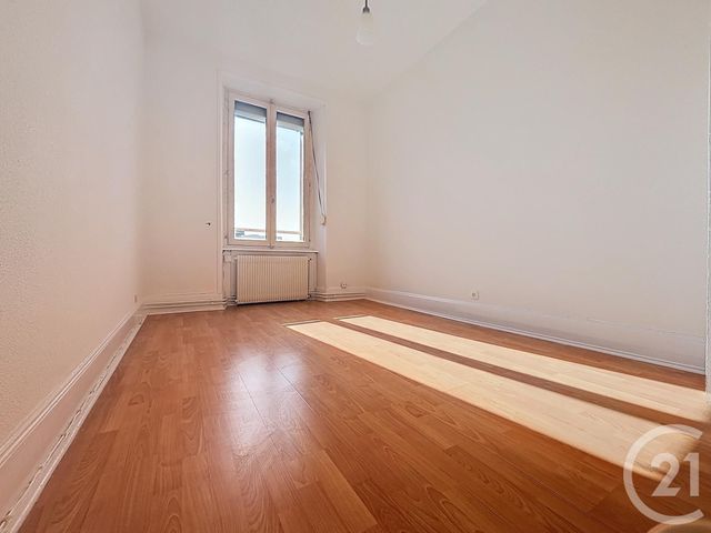 Appartement F2 bis à louer - 2 pièces - 45.0 m2 - BELFORT - 90 - FRANCHE-COMTE - Century 21 Agence Du Théâtre