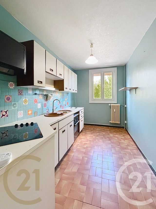 Appartement F3 à vendre - 3 pièces - 58.87 m2 - BELFORT - 90 - FRANCHE-COMTE - Century 21 Agence Du Théâtre