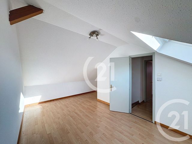 Appartement T5 à vendre - 5 pièces - 100.0 m2 - CRAVANCHE - 90 - FRANCHE-COMTE - Century 21 Agence Du Théâtre