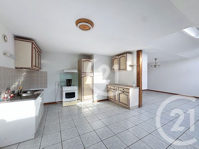 Appartement T5 à vendre - 5 pièces - 100.0 m2 - CRAVANCHE - 90 - FRANCHE-COMTE - Century 21 Agence Du Théâtre