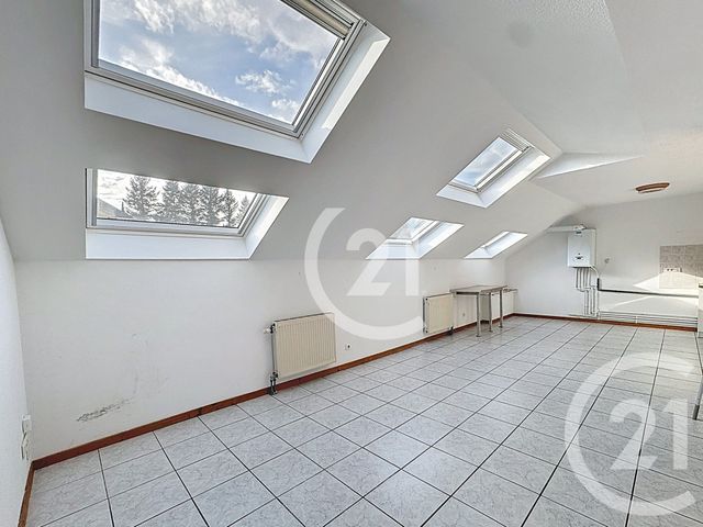 Appartement T5 à vendre - 5 pièces - 100.0 m2 - CRAVANCHE - 90 - FRANCHE-COMTE - Century 21 Agence Du Théâtre