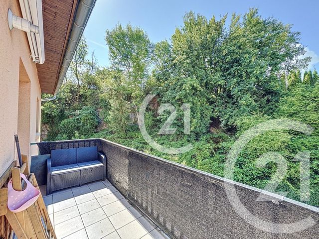 Afficher la photo en grand Appartement T5 à vendre - 5 pièces - 97.89 m2 - ESSERT - 90 - FRANCHE-COMTE - Century 21 Agence Du Théâtre