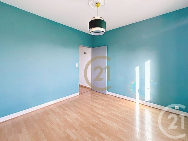 Afficher la photo en grand Appartement F3 à louer - 3 pièces - 63.12 m2 - BELFORT - 90 - FRANCHE-COMTE - Century 21 Agence Du Théâtre