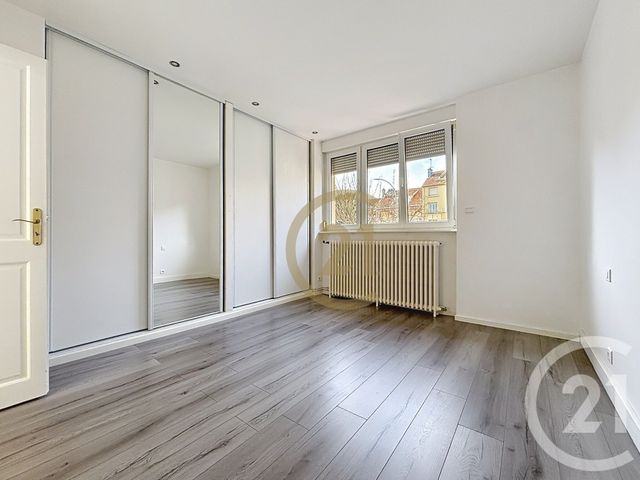Appartement F3 à louer - 4 pièces - 109.5 m2 - BELFORT - 90 - FRANCHE-COMTE - Century 21 Agence Du Théâtre