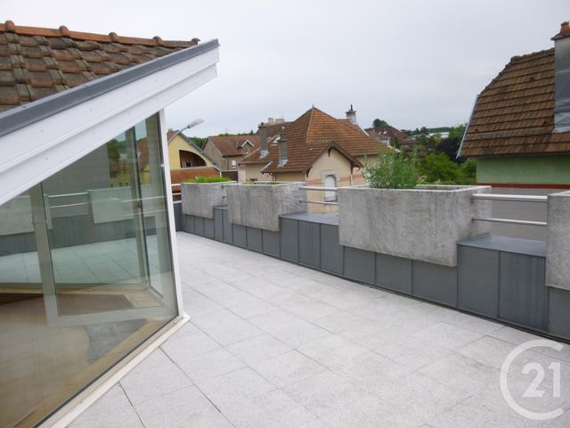 Appartement F3 à louer - 4 pièces - 109.5 m2 - BELFORT - 90 - FRANCHE-COMTE - Century 21 Agence Du Théâtre