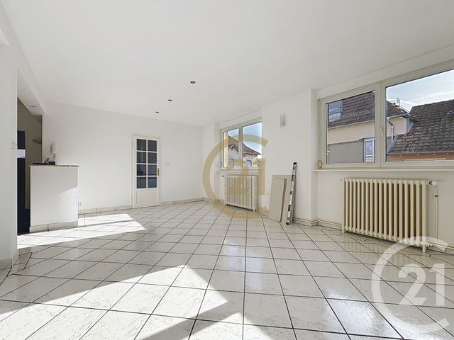 Appartement F3 à louer - 4 pièces - 109.5 m2 - BELFORT - 90 - FRANCHE-COMTE - Century 21 Agence Du Théâtre