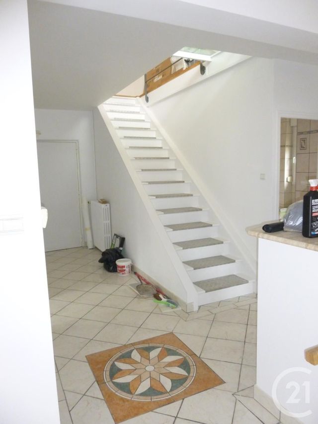 Appartement F3 à louer - 4 pièces - 109.5 m2 - BELFORT - 90 - FRANCHE-COMTE - Century 21 Agence Du Théâtre