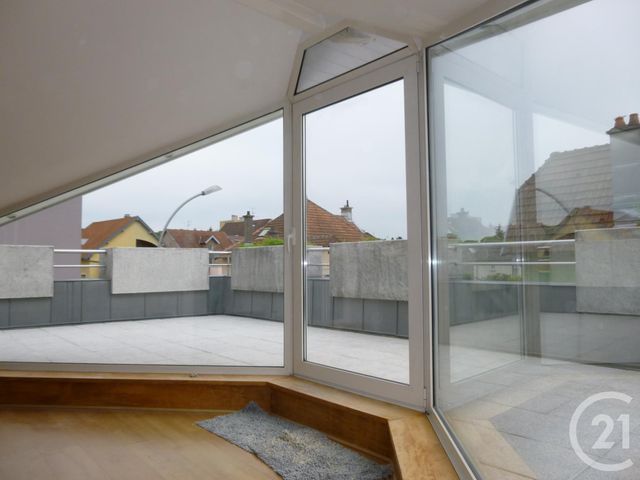 Appartement F3 à louer - 4 pièces - 109.5 m2 - BELFORT - 90 - FRANCHE-COMTE - Century 21 Agence Du Théâtre