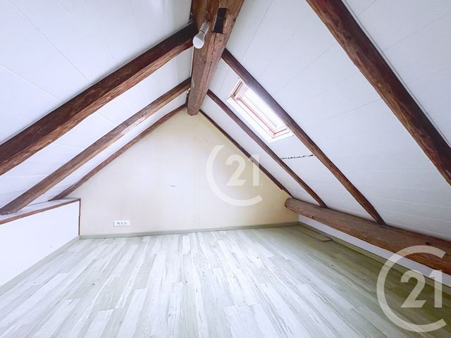Appartement T3 à vendre - 3 pièces - 57.58 m2 - VIEUX CHARMONT - 25 - FRANCHE-COMTE - Century 21 Agence Du Théâtre