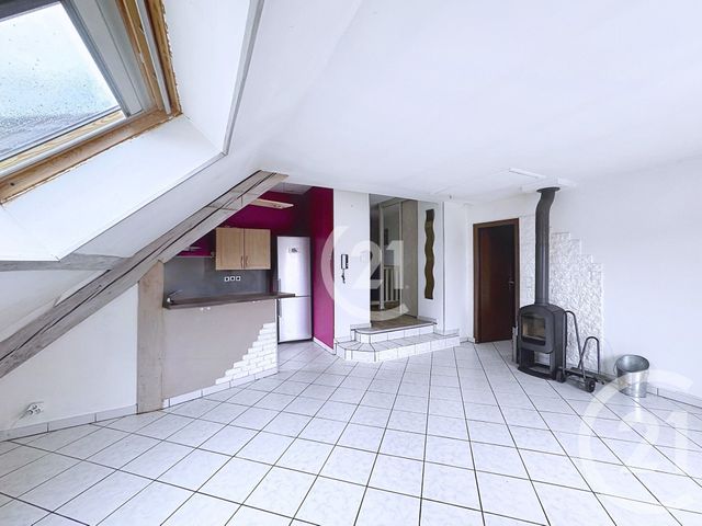 Appartement T3 à vendre - 3 pièces - 57.58 m2 - VIEUX CHARMONT - 25 - FRANCHE-COMTE - Century 21 Agence Du Théâtre