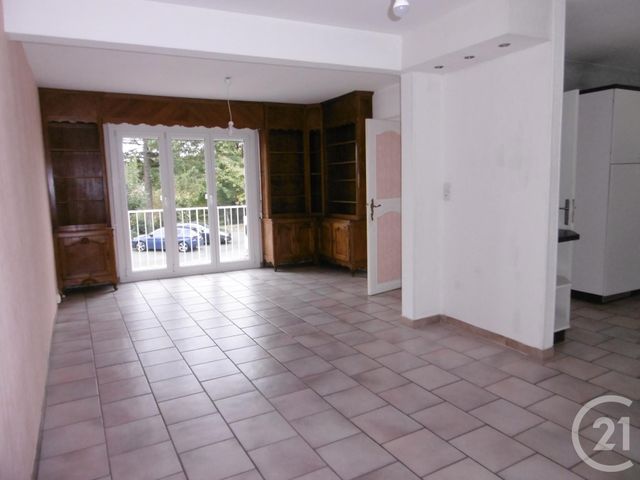 maison à louer - 6 pièces - 87.6 m2 - ANDELNANS - 90 - FRANCHE-COMTE - Century 21 Agence Du Théâtre