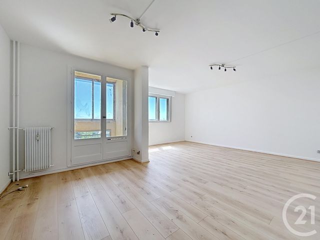 Appartement F6 à vendre - 6 pièces - 119.49 m2 - BELFORT - 90 - FRANCHE-COMTE - Century 21 Agence Du Théâtre
