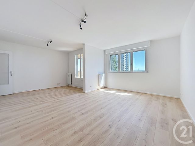 Appartement F6 à vendre - 6 pièces - 119.49 m2 - BELFORT - 90 - FRANCHE-COMTE - Century 21 Agence Du Théâtre