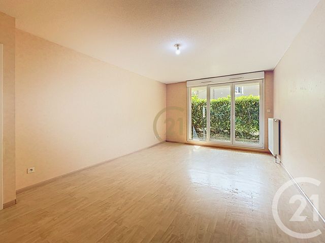 Appartement F3 à vendre - 3 pièces - 64.26 m2 - BELFORT - 90 - FRANCHE-COMTE - Century 21 Agence Du Théâtre