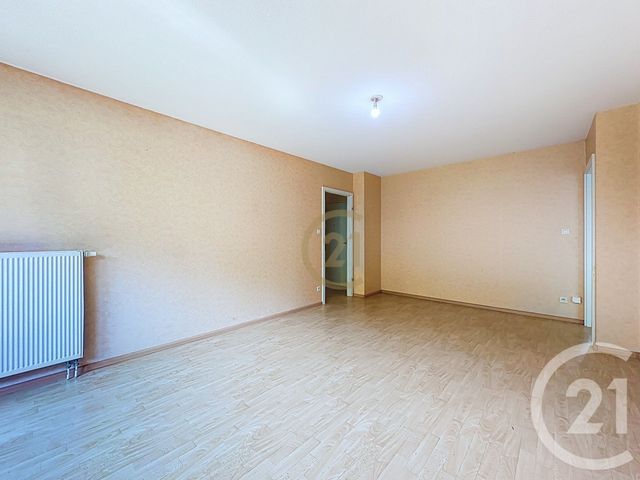 Appartement F3 à vendre - 3 pièces - 64.26 m2 - BELFORT - 90 - FRANCHE-COMTE - Century 21 Agence Du Théâtre