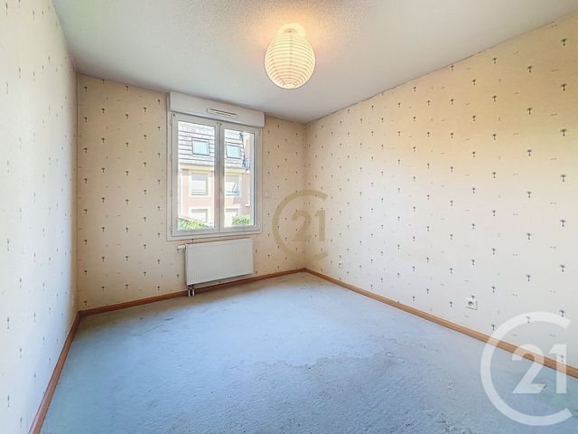 Appartement F3 à vendre - 3 pièces - 64.26 m2 - BELFORT - 90 - FRANCHE-COMTE - Century 21 Agence Du Théâtre