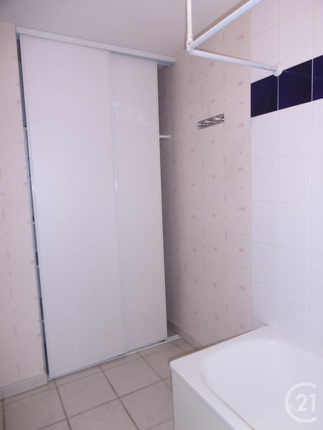 Appartement F2 à louer - 2 pièces - 44.4 m2 - BELFORT - 90 - FRANCHE-COMTE - Century 21 Agence Du Théâtre