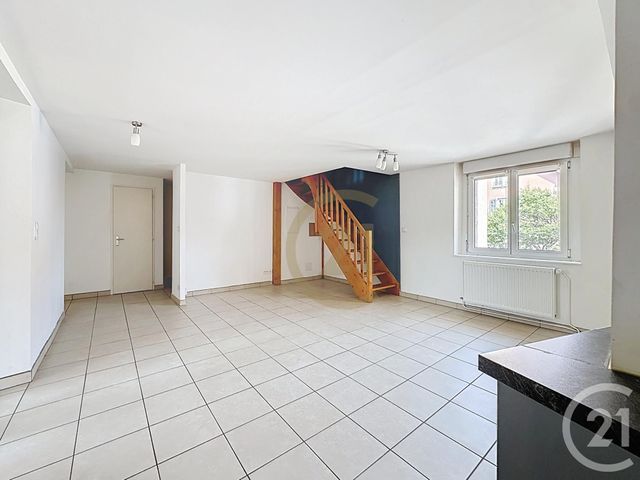 Appartement Duplex à vendre - 4 pièces - 75.86 m2 - VALDOIE - 90 - FRANCHE-COMTE - Century 21 Agence Du Théâtre