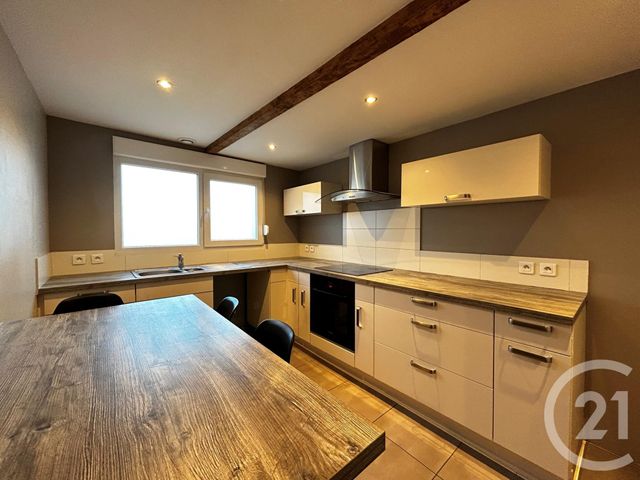 Appartement Duplex à louer - 4 pièces - 74.04 m2 - BELFORT - 90 - FRANCHE-COMTE - Century 21 Agence Du Théâtre