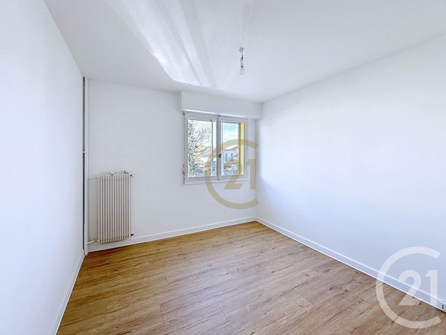 Appartement F4 à vendre - 4 pièces - 78.55 m2 - VALDOIE - 90 - FRANCHE-COMTE - Century 21 Agence Du Théâtre