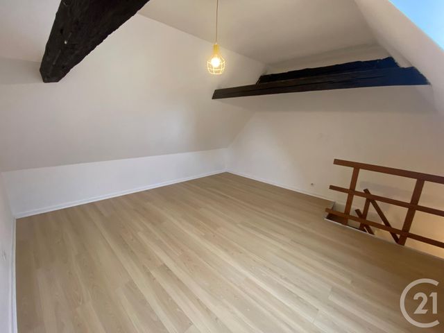 Appartement F3 à louer - 3 pièces - 55.0 m2 - DELLE - 90 - FRANCHE-COMTE - Century 21 Agence Du Théâtre