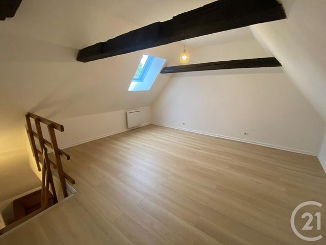 Appartement F3 à louer - 3 pièces - 55.0 m2 - DELLE - 90 - FRANCHE-COMTE - Century 21 Agence Du Théâtre