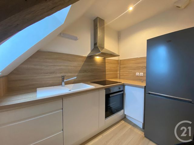 Appartement F3 à louer - 3 pièces - 55.0 m2 - DELLE - 90 - FRANCHE-COMTE - Century 21 Agence Du Théâtre