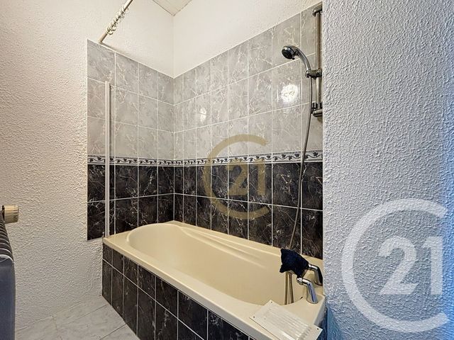 Appartement F2 à louer - 2 pièces - 42.04 m2 - DANJOUTIN - 90 - FRANCHE-COMTE - Century 21 Agence Du Théâtre