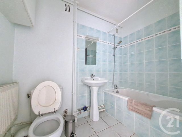 Appartement F2 à louer - 2 pièces - 35.21 m2 - BELFORT - 90 - FRANCHE-COMTE - Century 21 Agence Du Théâtre