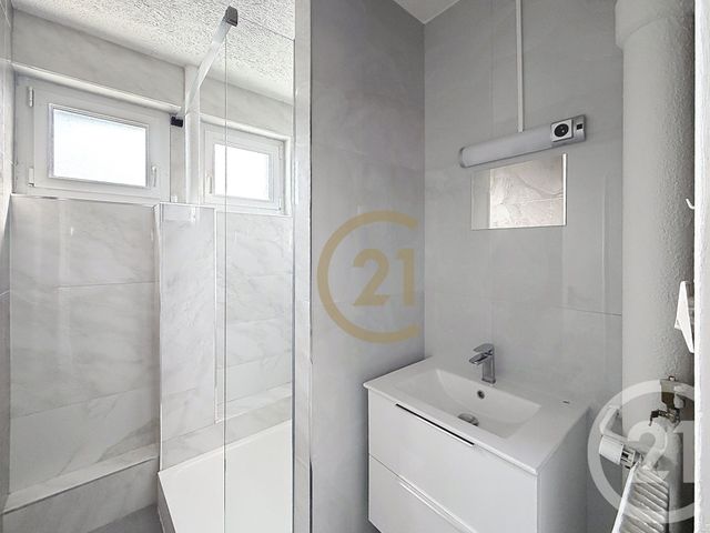 Appartement F3 à louer - 3 pièces - 58.51 m2 - BELFORT - 90 - FRANCHE-COMTE - Century 21 Agence Du Théâtre