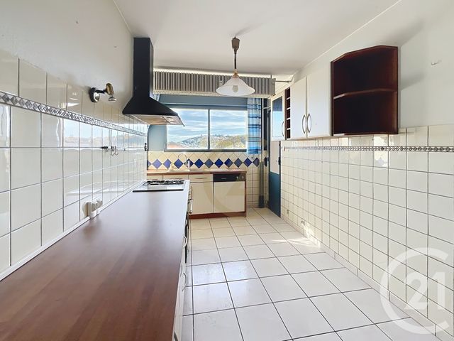 Appartement F5 à vendre - 5 pièces - 117.76 m2 - BELFORT - 90 - FRANCHE-COMTE - Century 21 Agence Du Théâtre