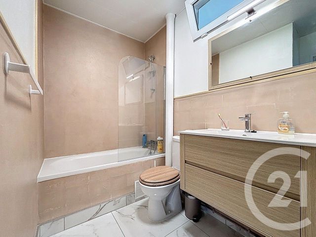 Appartement F2 à vendre - 2 pièces - 42.05 m2 - BELFORT - 90 - FRANCHE-COMTE - Century 21 Agence Du Théâtre