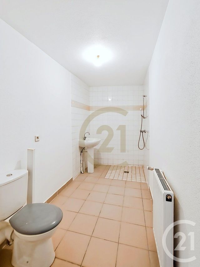 Appartement F1 à vendre - 1 pièce - 40.98 m2 - BELFORT - 90 - FRANCHE-COMTE - Century 21 Agence Du Théâtre