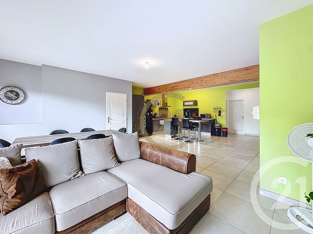 Appartement F5 à vendre - 5 pièces - 111.67 m2 - GIROMAGNY - 90 - FRANCHE-COMTE - Century 21 Agence Du Théâtre