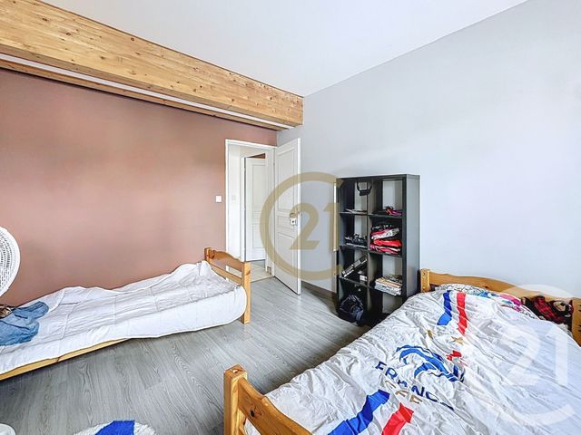 Appartement F5 à vendre - 5 pièces - 111.67 m2 - GIROMAGNY - 90 - FRANCHE-COMTE - Century 21 Agence Du Théâtre